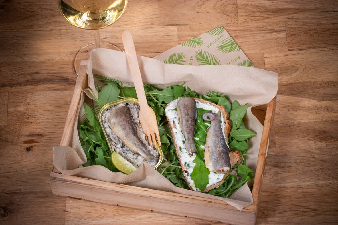 La Truitelle - Mountain Troutlings w/ Lemon & Basil (Oil Free) - FishNook Tinned Seafood Co.