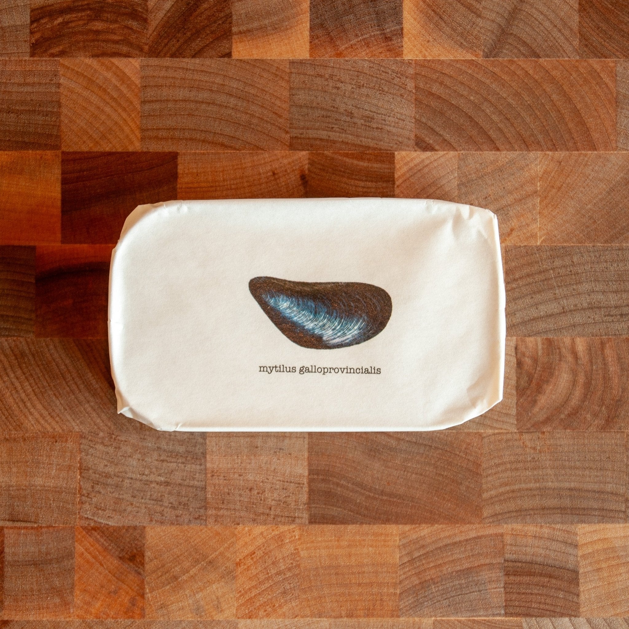 PYSCIS - Blue Mussels w/ Garlic & Chili - FishNook Tinned Seafood Co.