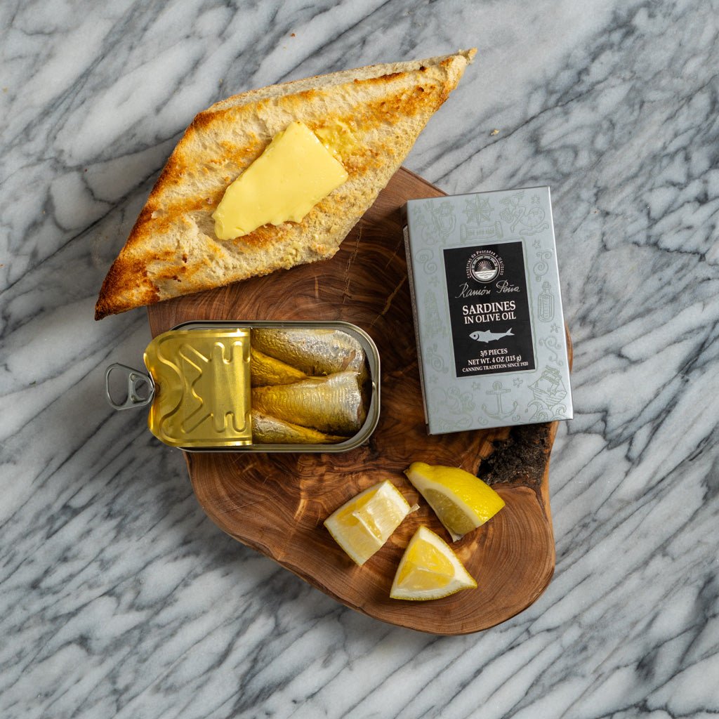 Ramon Peña - 3/5 Sardines in Olive Oil, Silver Line - FishNook Tinned Seafood Co.