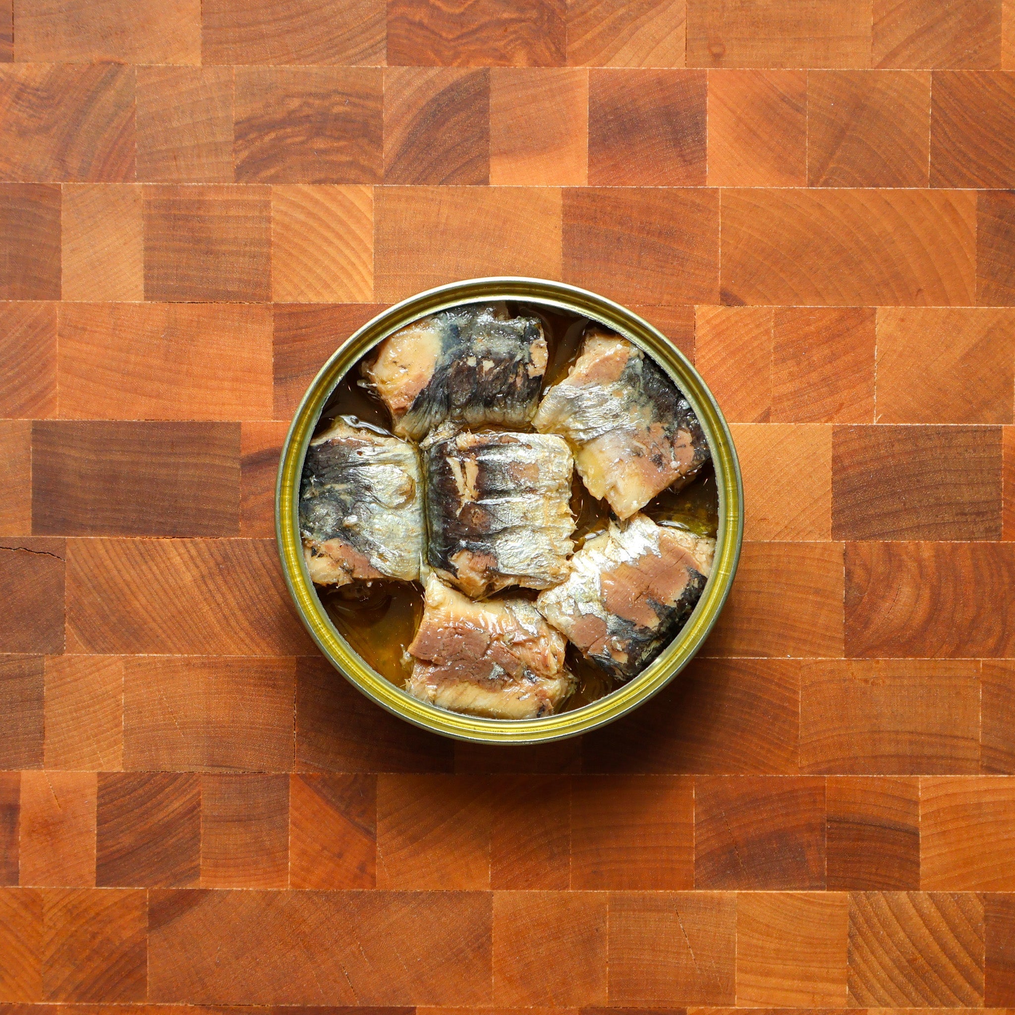 Gueyu Mar - Chargrilled Sardine Loins in EVOO - FishNook Tinned Seafood Co.