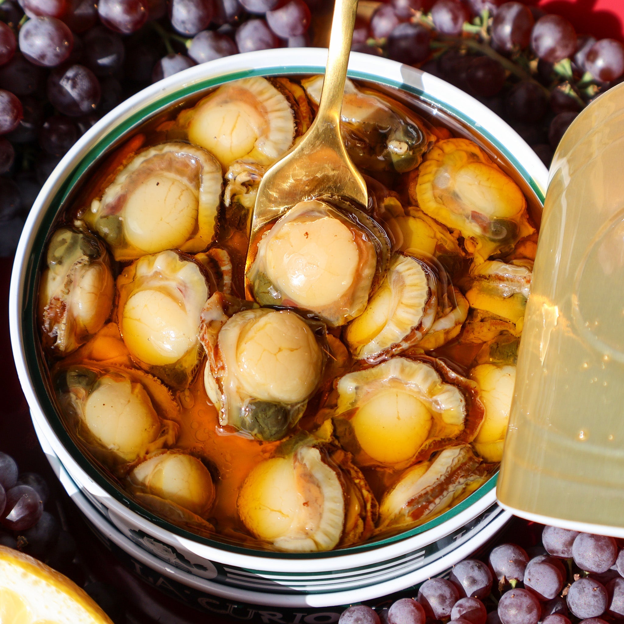 La Curiosa - Scallops in Galician Sauce - FishNook Tinned Seafood Co.